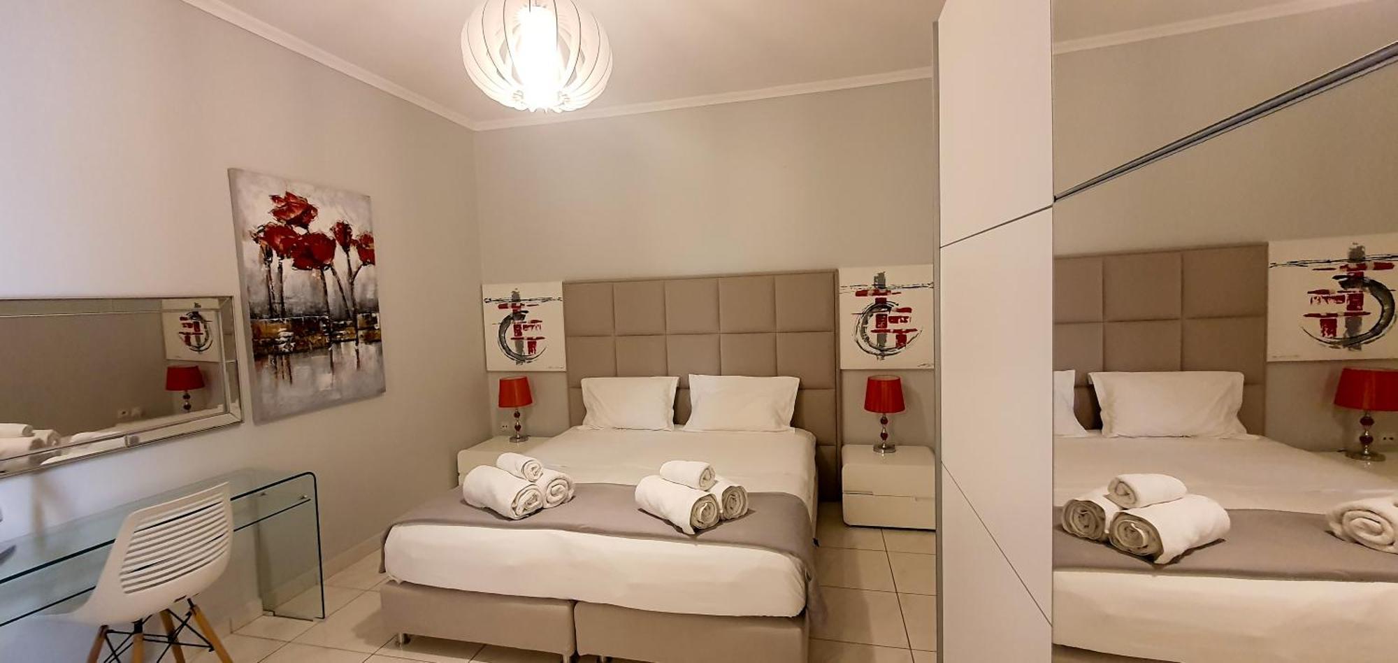 Corfu City Center Design Residence Incl Private Parking Bagian luar foto